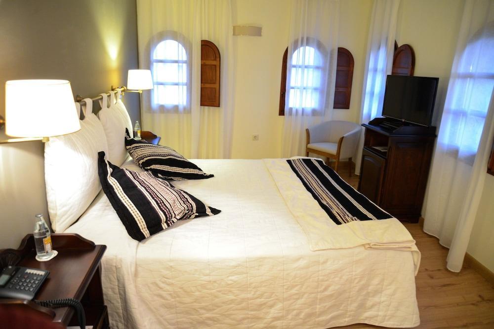 Hotel Cardenal Ram Morella Eksteriør bilde